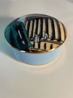 Tiffany & Co. Round porcelain Vintage Trinket Box; 25 yrs new with original box.